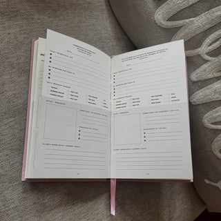 Blush Linen Gratitude Journal