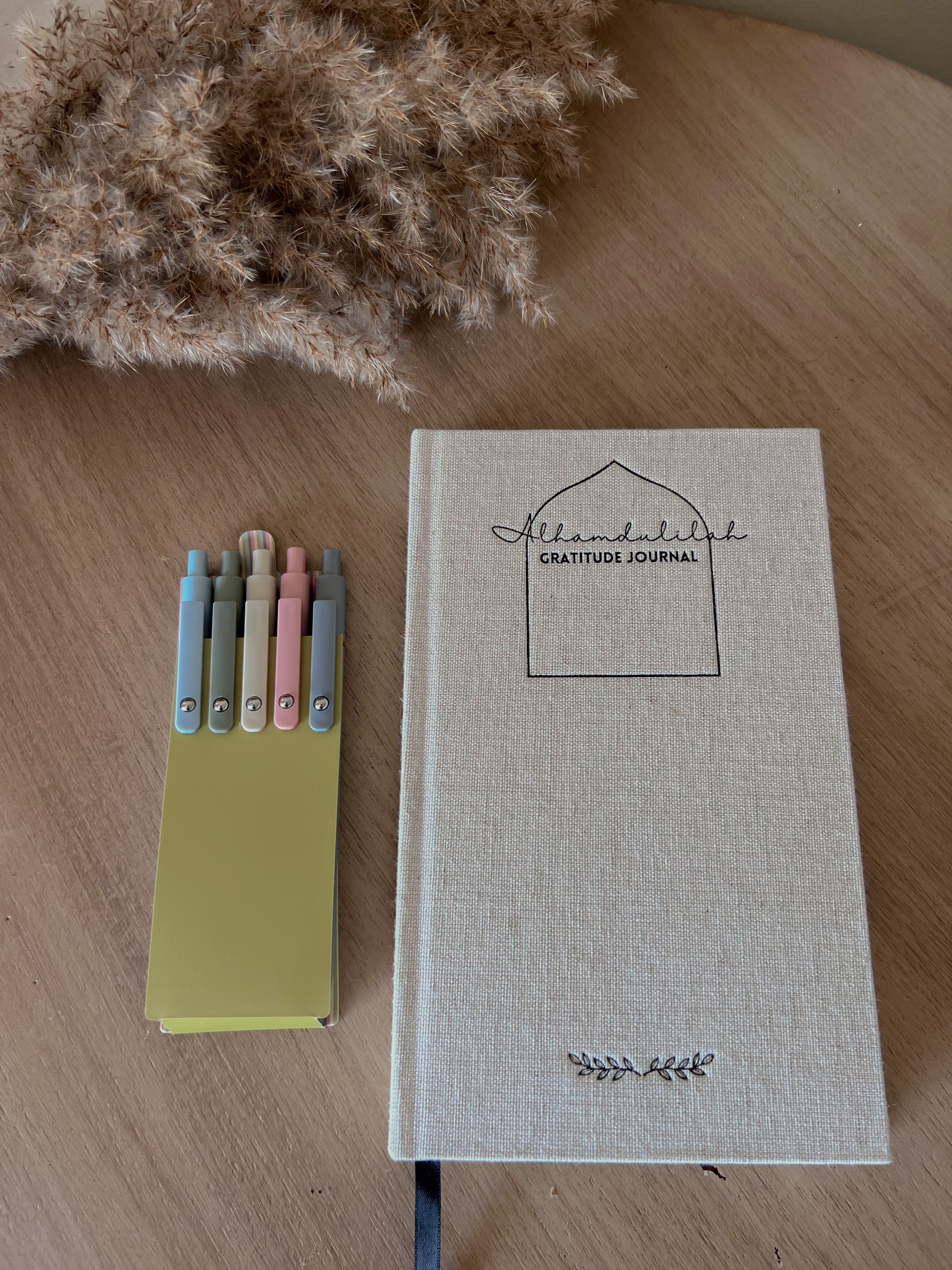 5-Piece Quick Dry Pen Set (Black Ink)